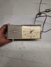 Westclox Moonbeam MCM Electric Alarm Clock Working Nite Lite Light Vtg