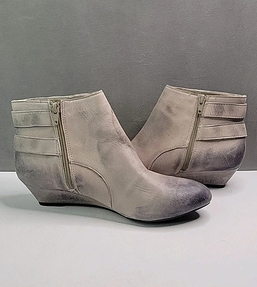 Botas Seychelles Anthropologie anabela baixa com fivelas antigas desgastadas tamanho 8 - Imagem 2 de 4