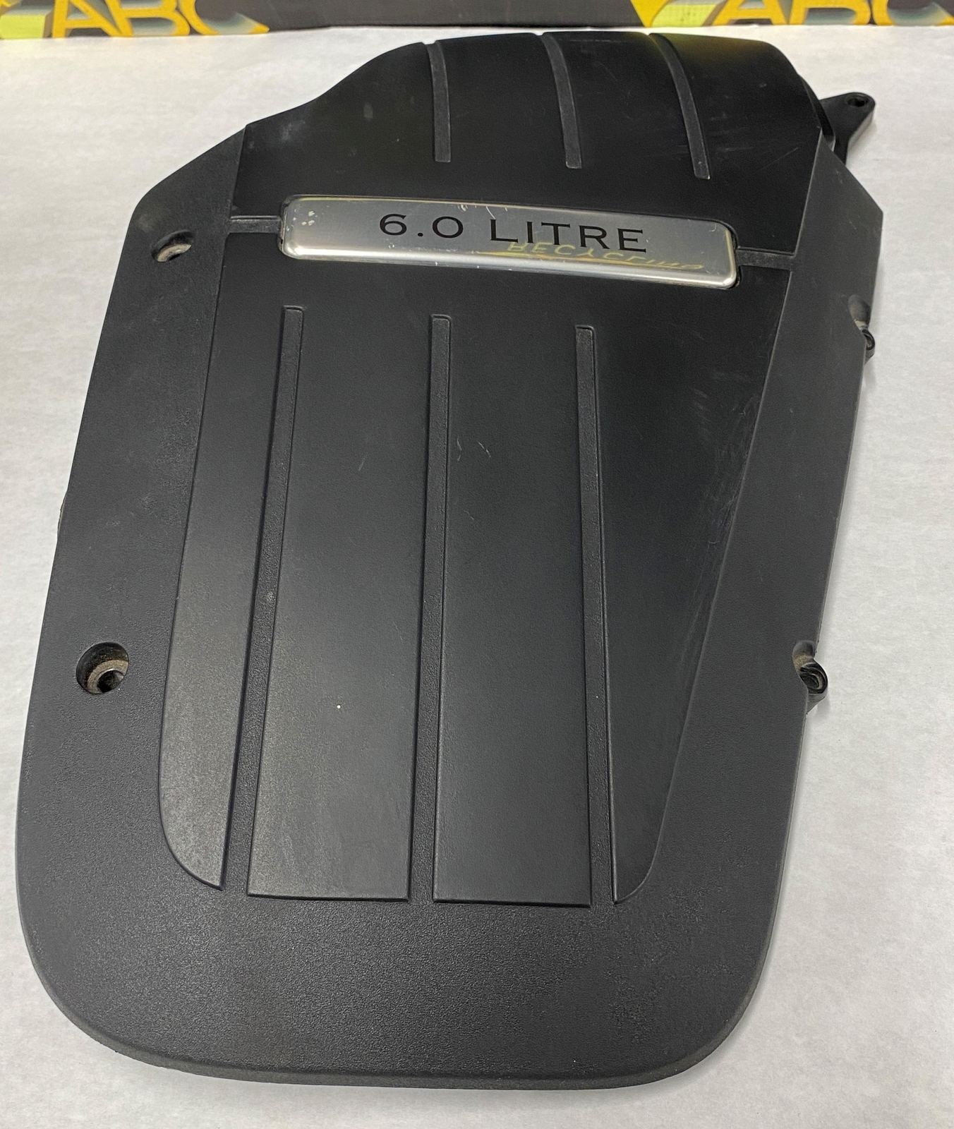 2007 Bentley Flying Spur Air Intake Upper Filter Housing Set (2) OEM
