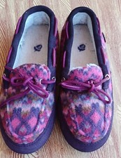 LADIES 6.5/7.5 ACORN Purple Pink Plush Rubber Sole Fur Lined Moccasin Slippers