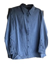 D & Co Woman’s Shirt Jacket Long Sleeves Side Slits Color Denim Size Medium