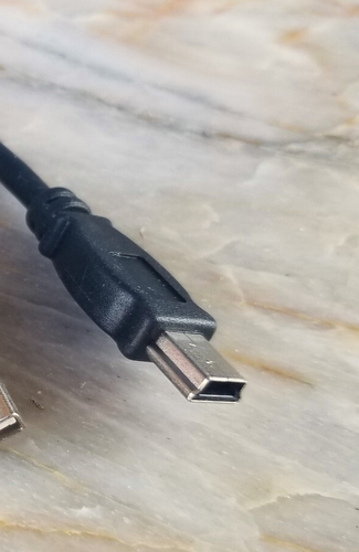 Dual A Type USB male to Mini B male ~ Y Cable ~ for Disk Drive ~ 2 feet - Photo 2 sur 4