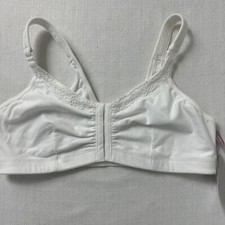 AMOENA Hannah 2160 White Mastectomy Bra Sz Mv A/B cup wireless front closure NEW