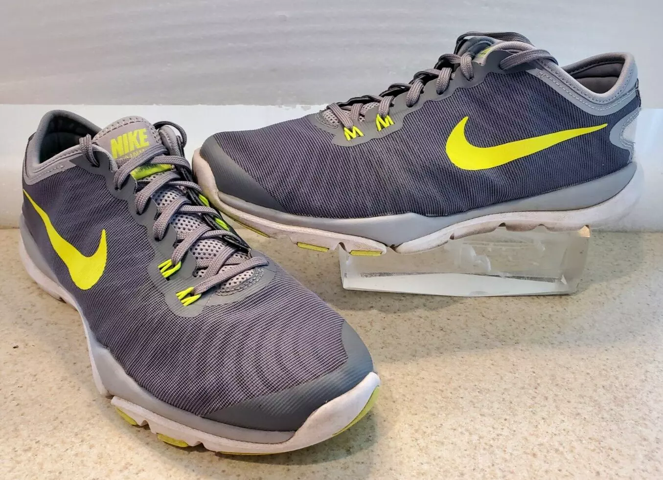 CHAUSSURES NIKE FLEX SUPREME TR4 FEMME taille 8