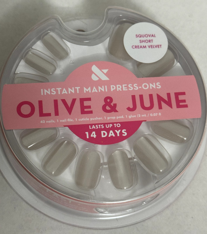 NEW! Olive and June Instant Mani Cream Velvet Short Squoval Press-on Nails