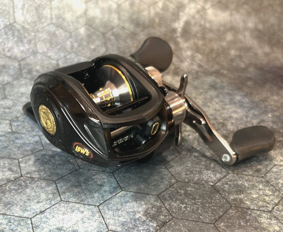 Lew's BB1 Baitcast Reel BB1HZL - Left Hand