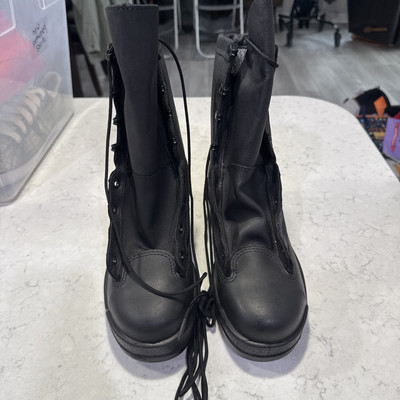 Navy Flight Deck Boots Size 6W 795B Black leather Vibram sole ATSM