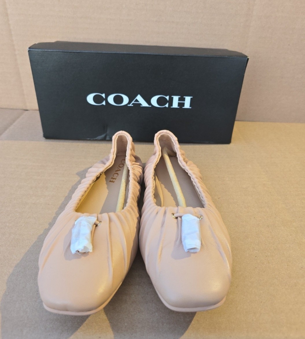 Coach Eleanor Ballet Flats - nude pink - Size 7.5B - Women's Leather Flats Shoes