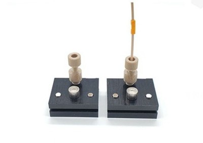 Chip holder XP-01 Microfluidic PEEK plate connector Biochip connector Adaptor/ *