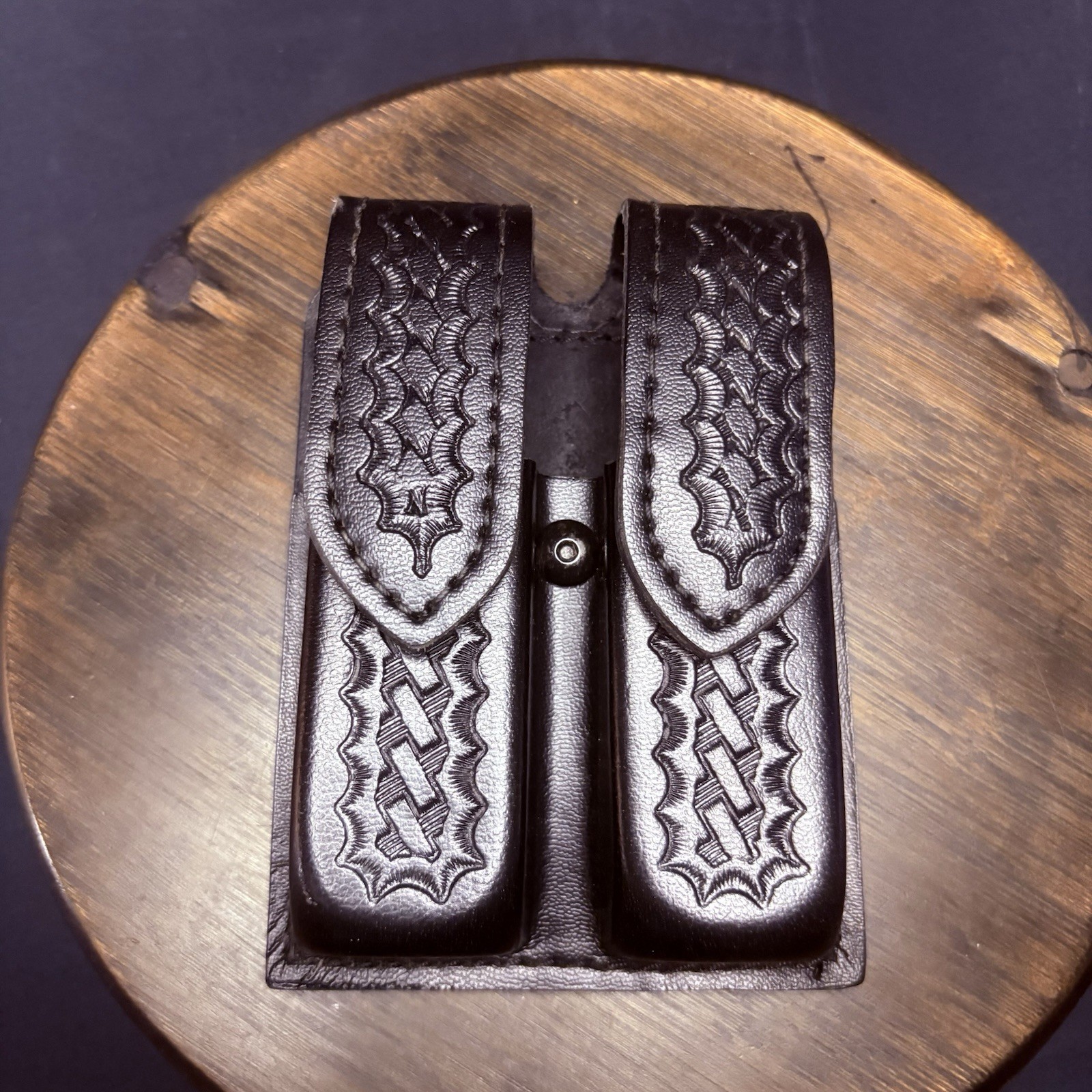 Safariland 77 Double GLOCK 20/21 Magazine Pouch Leather Basketweave Hidden Snap