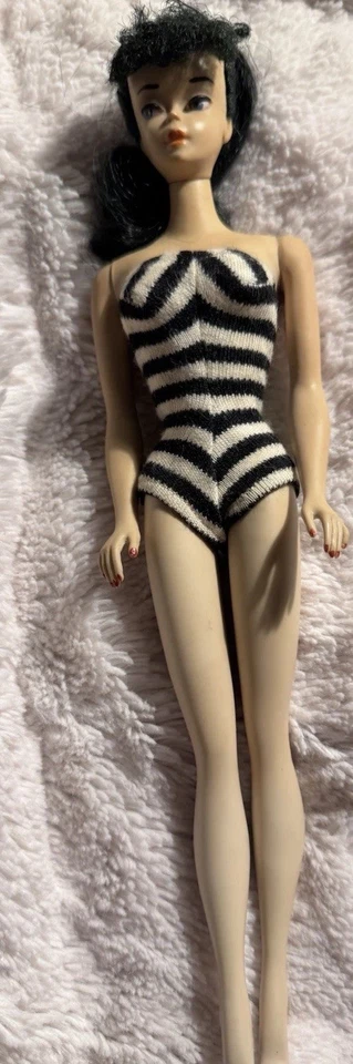 Vintage Mattels 1960’s #3 Brunette Ponytail Barbie W/HTF Nipples - Image 2 of 4