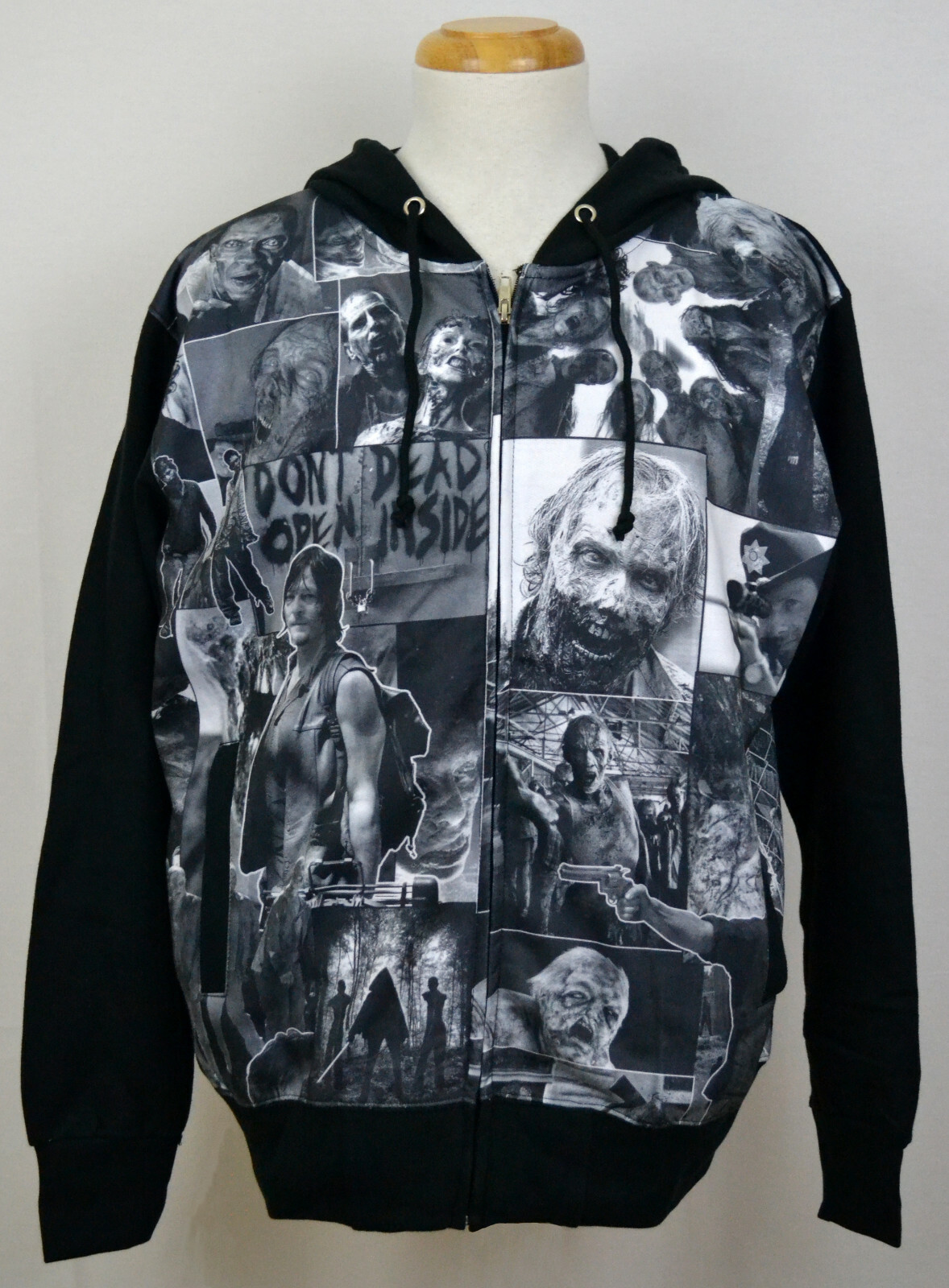 The Walking Dead Men's Jacket Hoodie Zipper Image Collage Black NWT