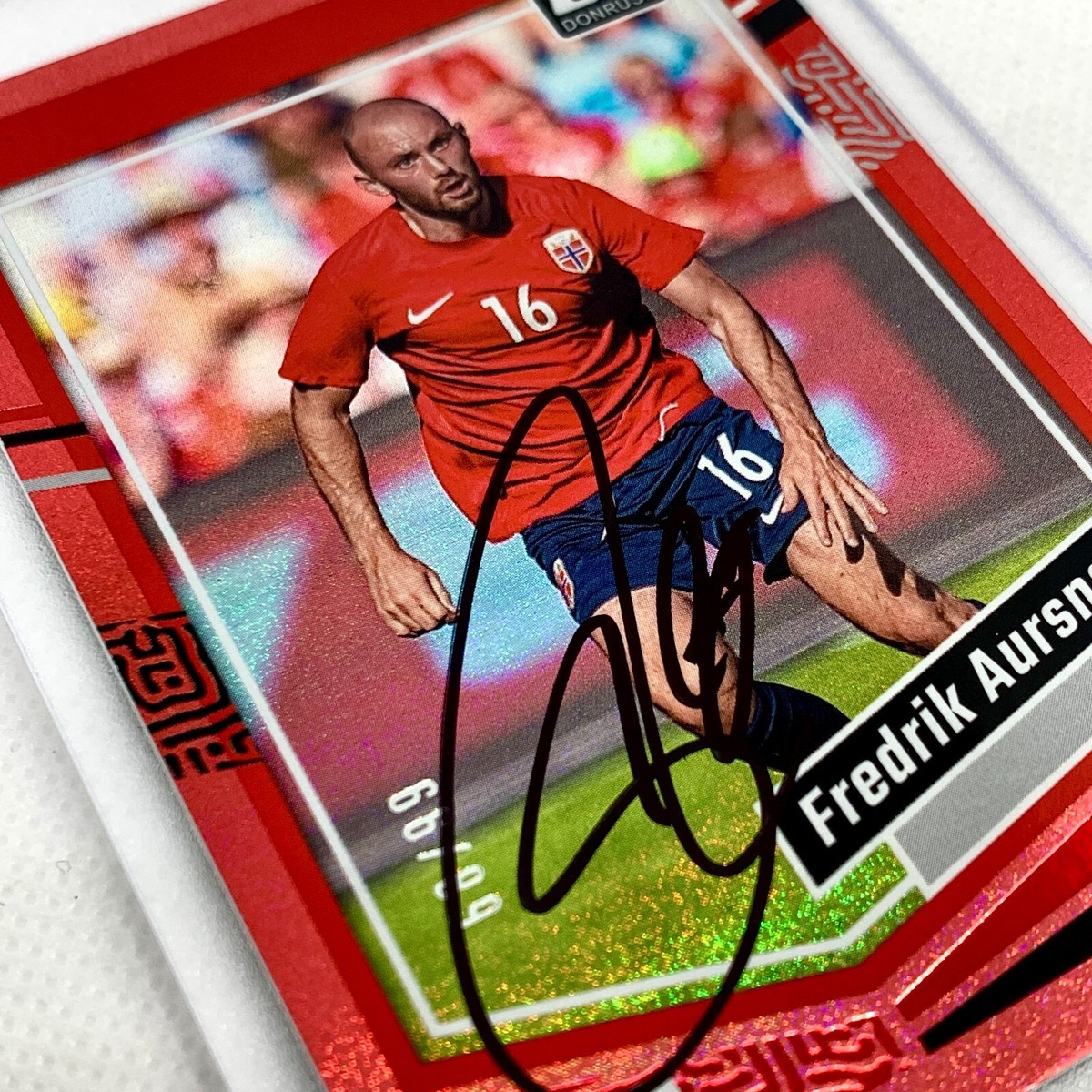 ヌニュス　panini donruss 49枚限定　直筆サイン s-l1200.jpg