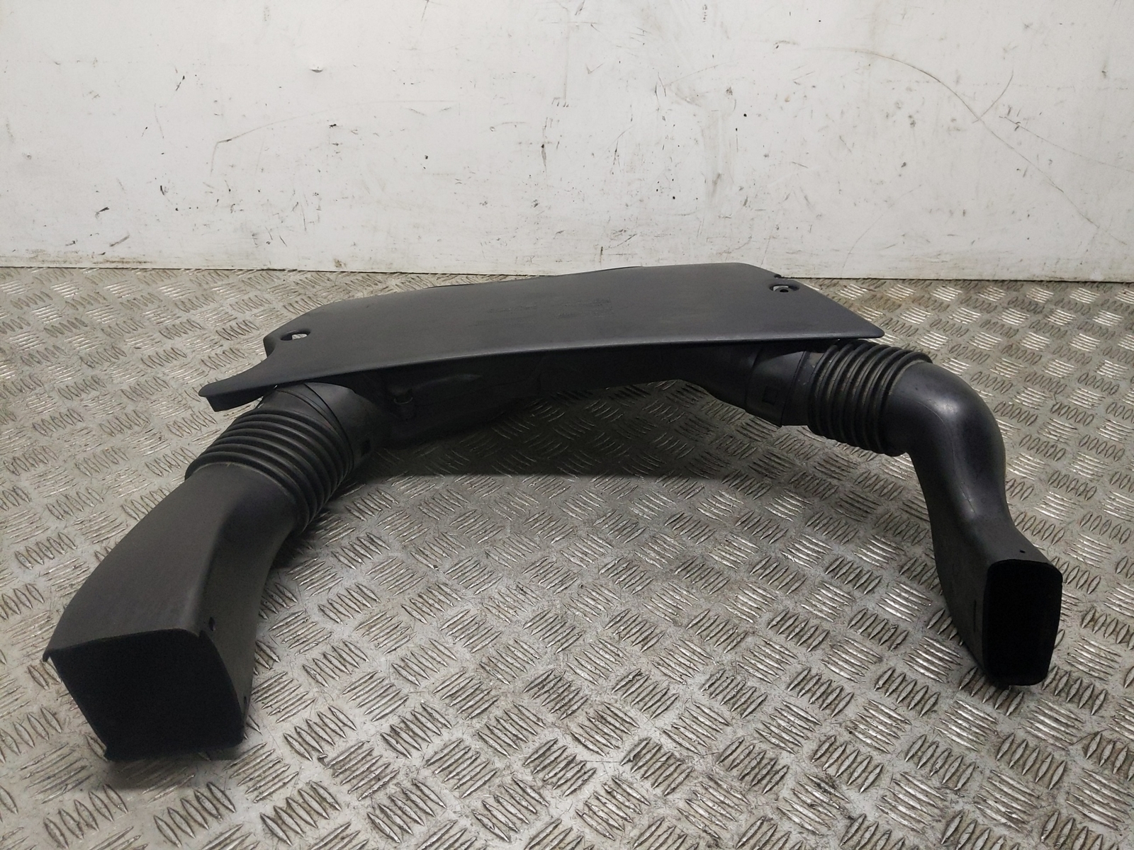 BMW X5 D SPORT AUTO 20012003 AIR INTAKE DUCT 7785738 eBay
