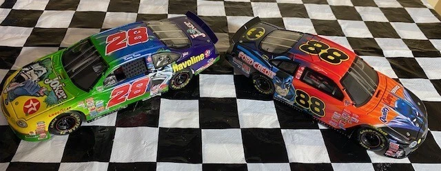 1:24 RCCA ELITE(S) 1998 JUEGO BATMAN AND JOKER Foto 3 de 4