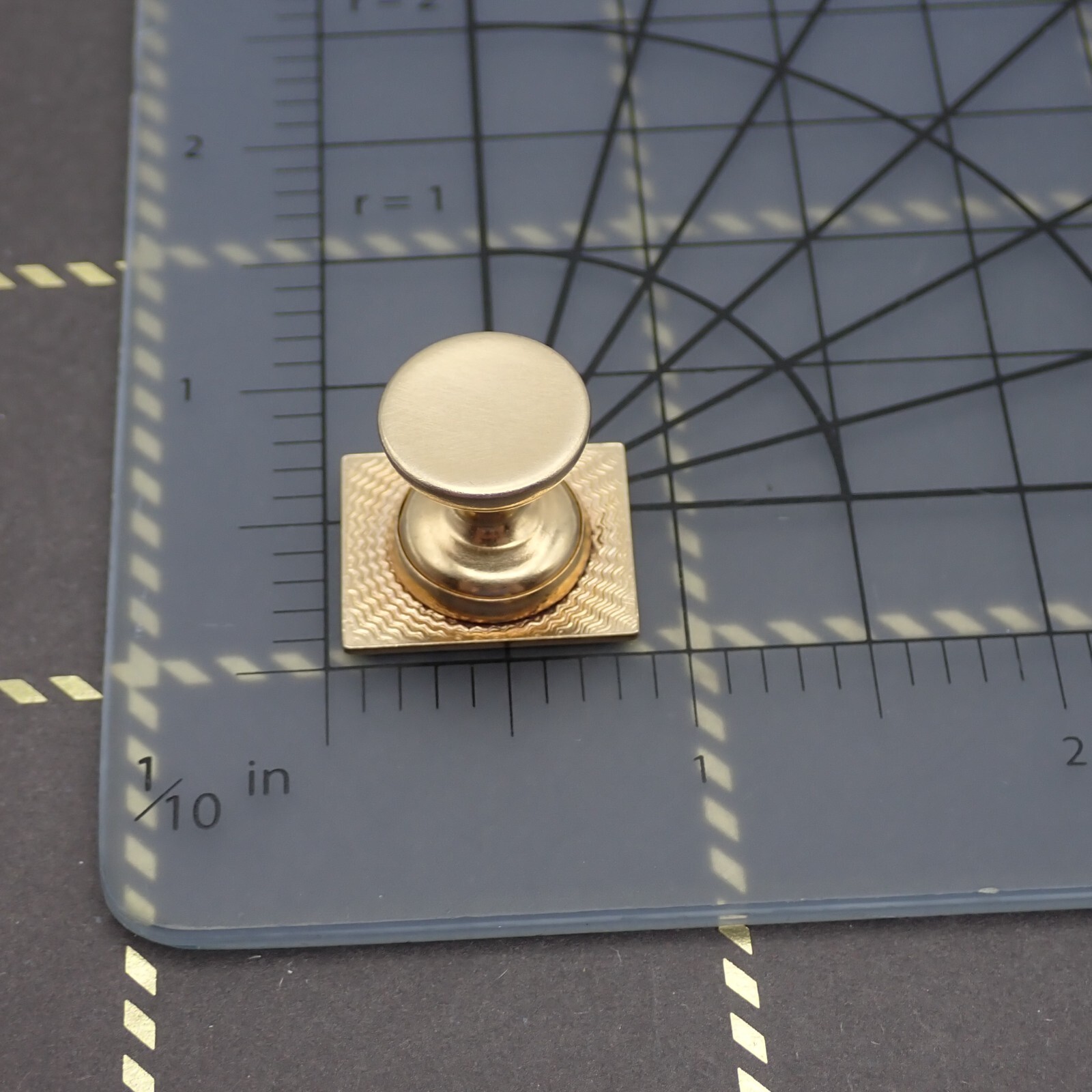 Vintage Etched Rectangular Spring Bullet Gold Ton… - image 3