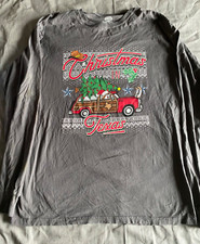 Buc-ees Holiday Shirt L Gray Christmas In Texas Bucees Long Sleeve T Shirt