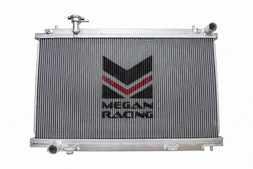 Radiador de aluminio Megan Racing Performance para Nissan Z33 350z 03-06 VQ35DE MT - Imagen 3 de 3