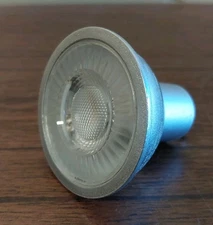 Vissani QR254S 30 inch Rangehood - Replacement Light Bulb 