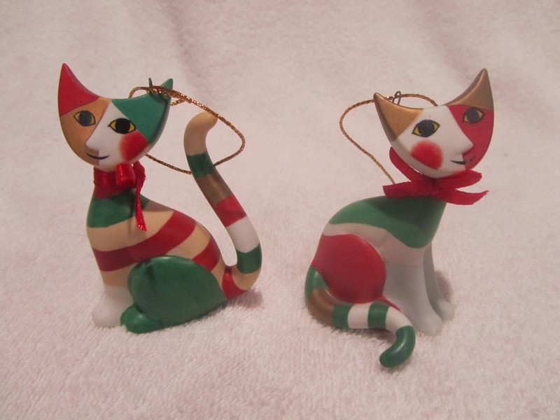 Set of 2 Rosina Wachtmeister Goebel Mini Cats Figurine Ornaments