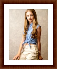 Evie Templeton 8.5 x 11 Candid Color Unframed Photograph Collectable Art Print