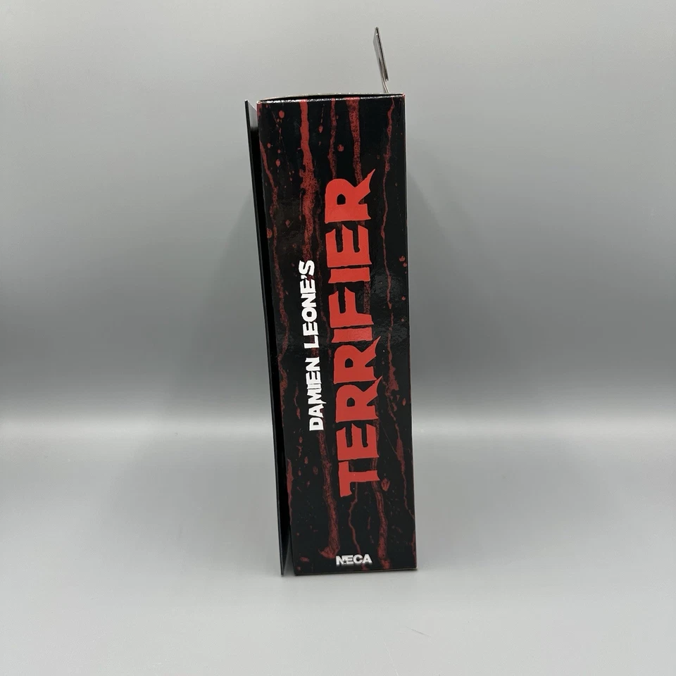 Figura NECA Terrifier Ultimate Blood Soaked Art the Clown - NUEVA - SELLADA Foto 4 de 4