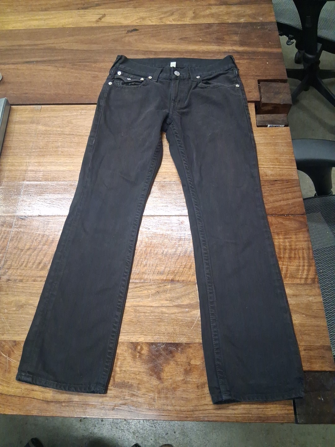 True Religion Relaxed Straight Black Denim Jeans 5-Pocket Zip Flap Logo Men's 31