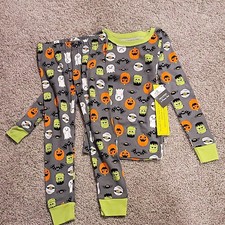 Read Description Halloween Kids Size 4 5 2-Piece set Cotton Pajama