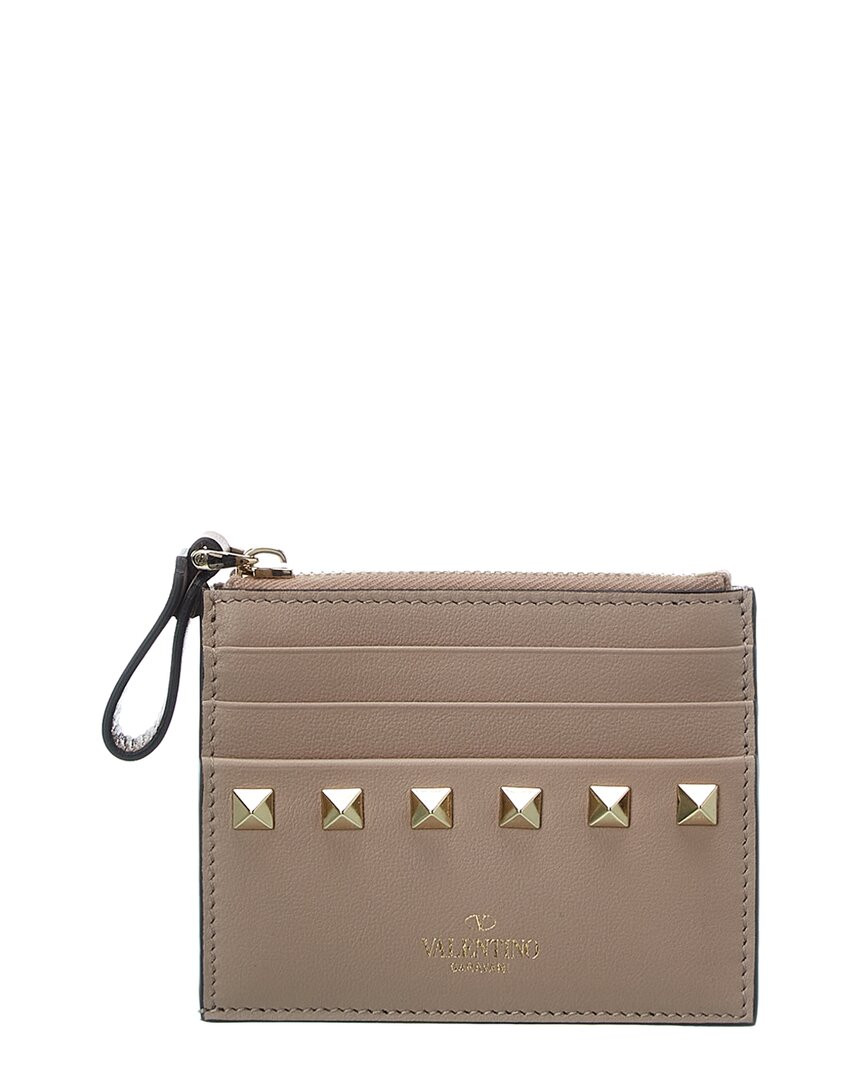 Женская кожаная визитница Valentino Rockstud бежевого цвета