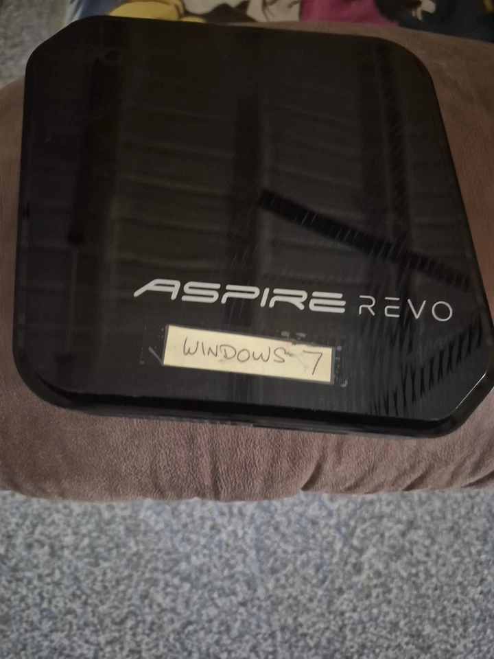 Acer | Aspire R3700 | Atom D525@1.8GHz | 4GB DDR3 | 500GB HDD | Win10Home - Image 2 of 2