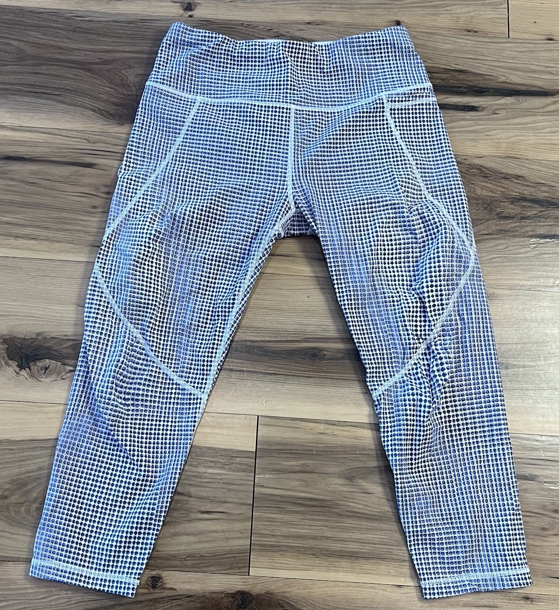 Sweaty Betty Power Crop Leggings Blue Dot Print 20