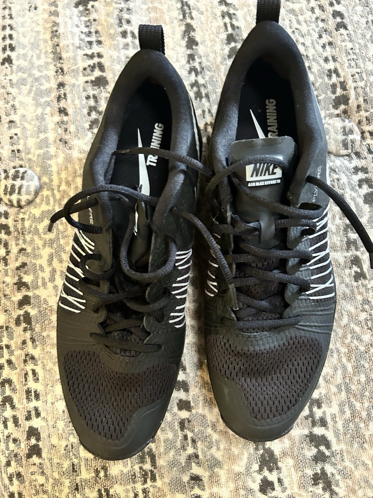 Picture 2 of 6