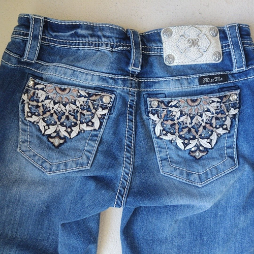 Miss Me Shorts Girls 16 Bermuda Embroidered Bling Pockets Medium Wash Blue Denim - Picture 2 of 14