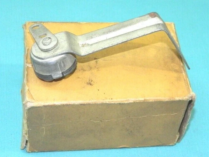 全新 1934 年别克红灯开关,50,60,90 系列 — 第 2/2 张图片