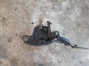 Nissan Primera P11 Kombi Motorhauben Schloss Entrieglung Fanghacken