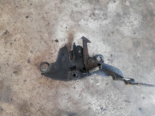 Nissan Primera P11 Kombi Motorhauben Schloss Entrieglung Fanghacken