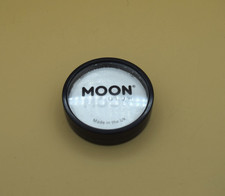 Neon Moon Glow UV Face Body Make-up WHITE