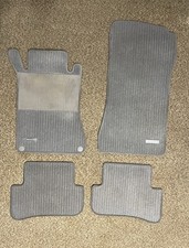 Original Mercedes-Benz Doppelripp Matten Satz E-klasse S 213 W 213 CLS C257 Grau Original Mercedes-Benz Doppelripp Matten Satz E-klasse S 213 W 213 CLS C257 Grau