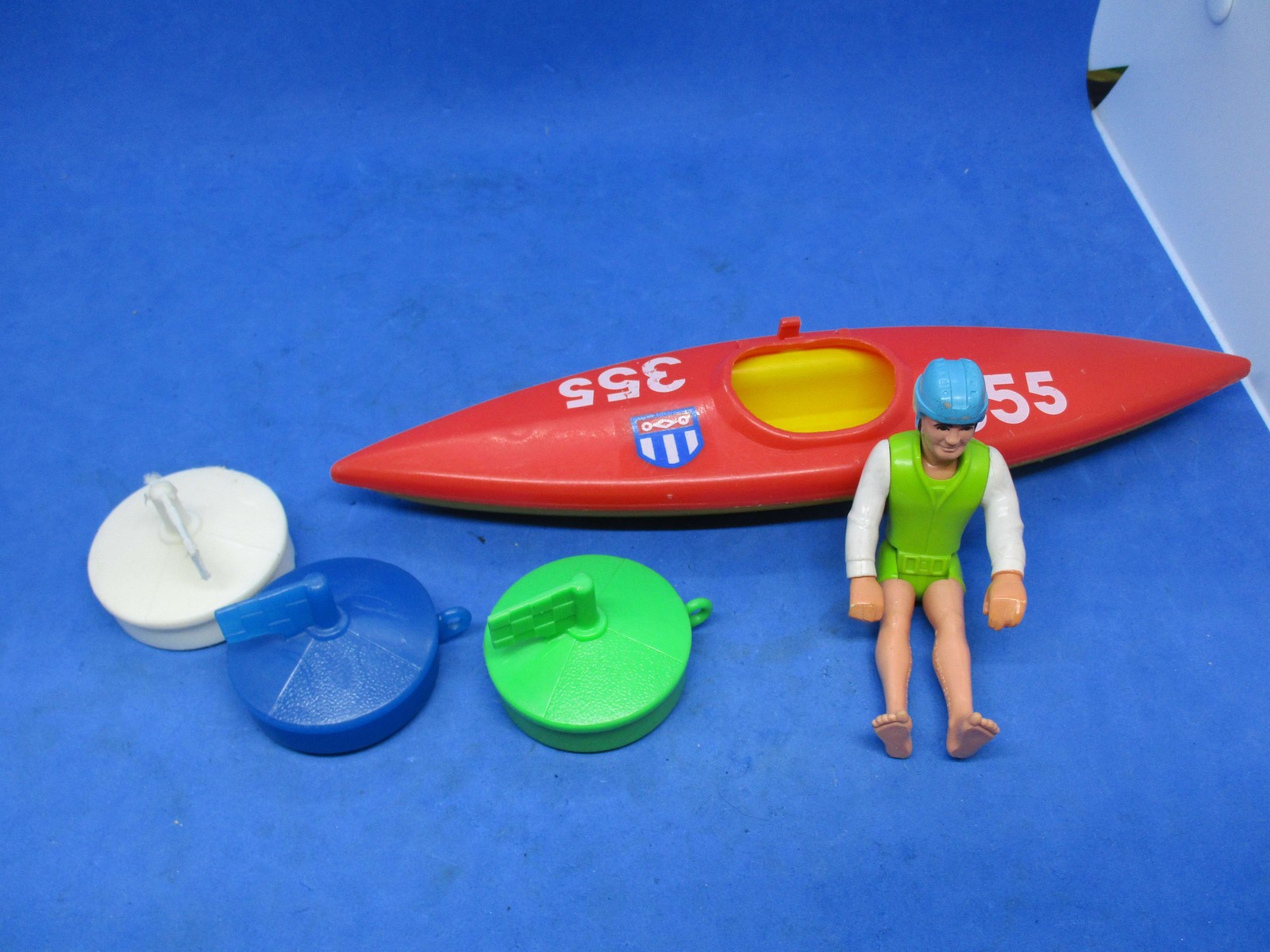 Kayak de aguas blancas Fisher-Price Adventure People #355 de colección con figura