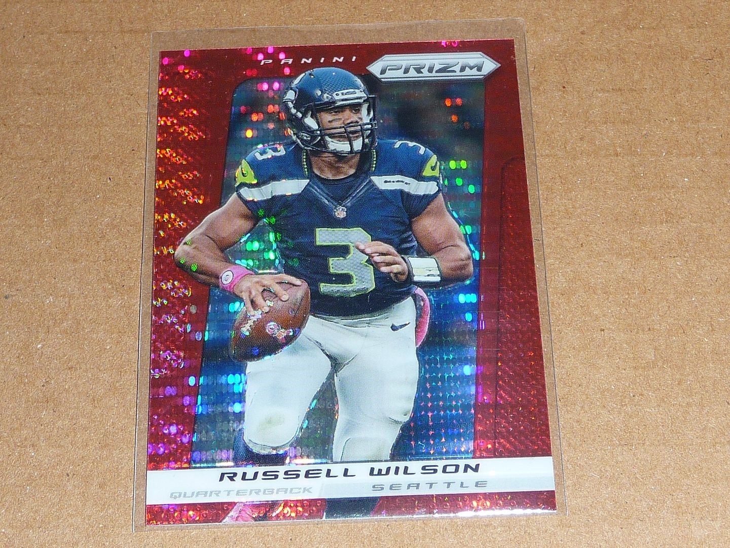 2013 Panini Prizm RUSSELL WILSON RED PULSAR PRIZM SEAHAWKS GIANTS #189 A9011