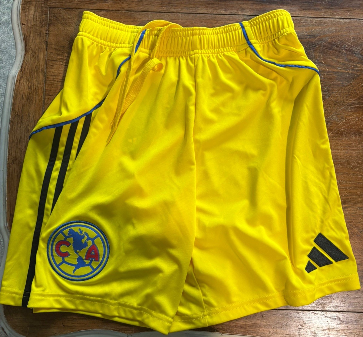 Club America Adidas 2025/26 Home Shorts Men's m NWT JN8611 Soccer Yellow