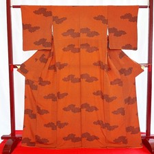 Japanese Kimono 'KOMON' Silk/Orange/Traditional/ Classic pattern/Beautiful N355