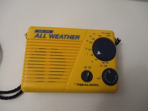 Realistic All Weather AM FM Radio gelb getestet sauber - Bild 2 von 4