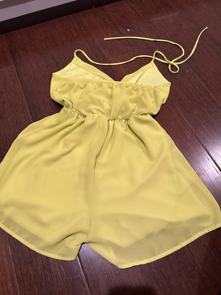 A’Gaci Neon Green Halter Romper Size Small Made in USA Stretchy Chiffon Overlay - Image 3 of 4