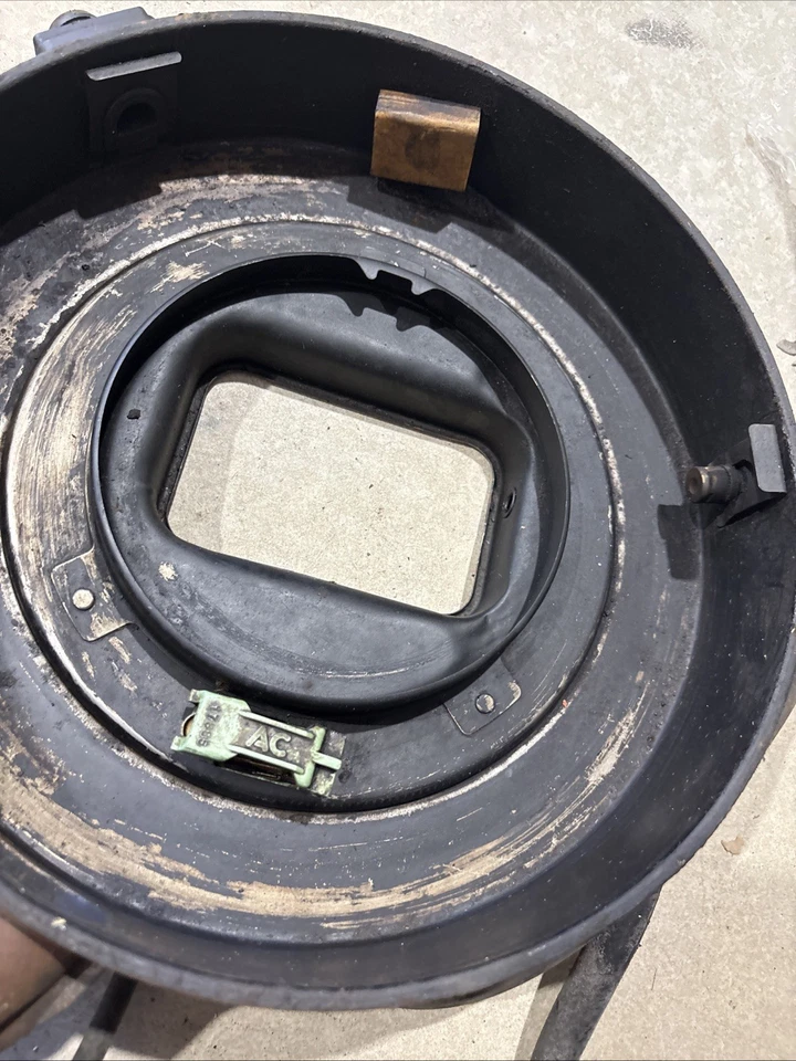 86-93 Chevy s10 BLAZER Gmc SONOMA Air CLEANER Filter Assembly 2.5 4 Tech - Image 3 of 4