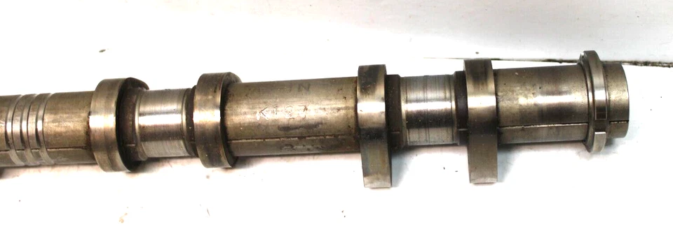 Árbol de levas Subaru Legacy Outback 2010-19 admisión paso derecho 3,6 L OEM 13031AA670 Foto 2 de 4