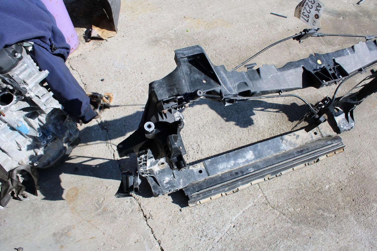 Radiator Support BENTLEY 18