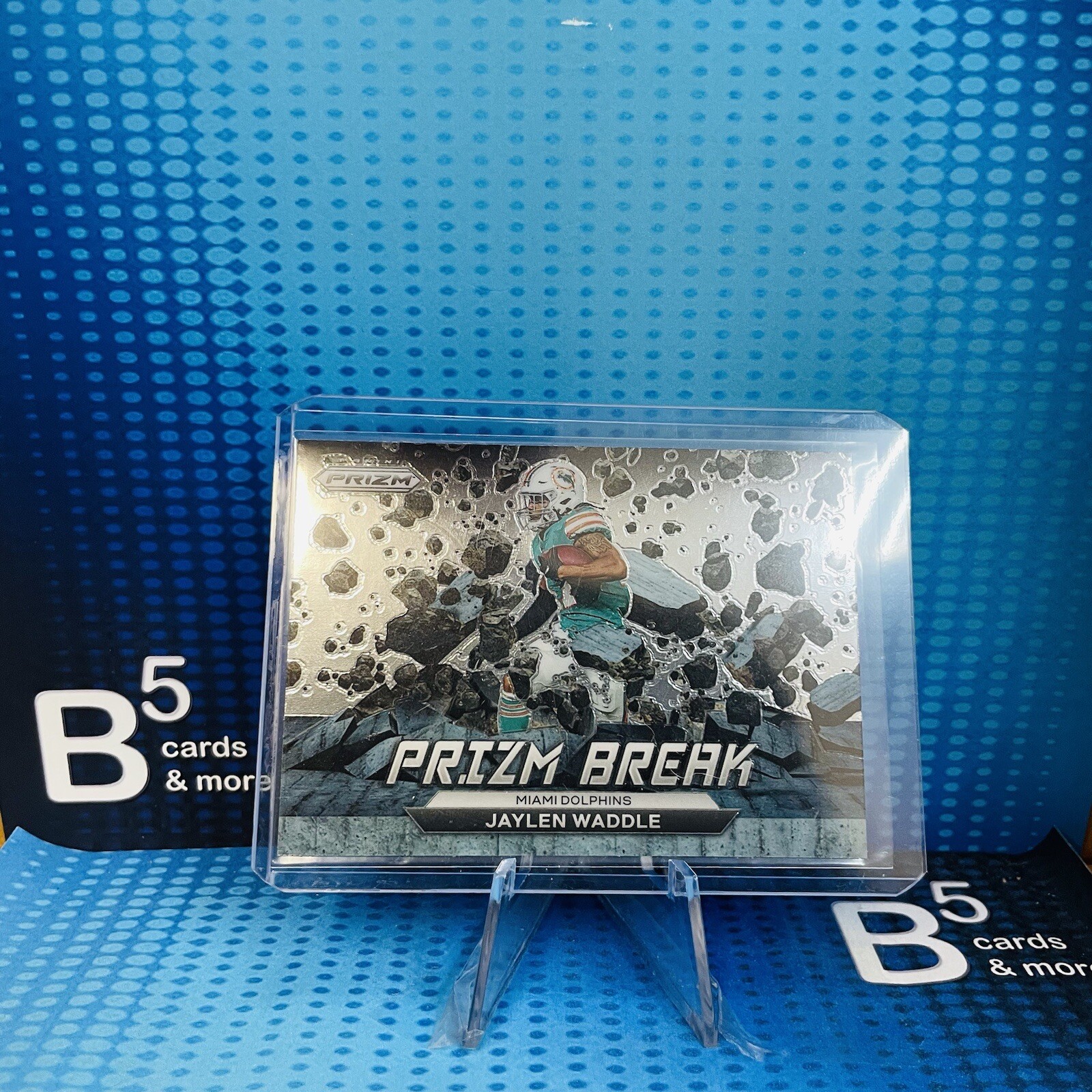 2022 Prizm Jaylen Waddle Green Ice Prizm Break Miami Dolphins #PB-3 N-MINT