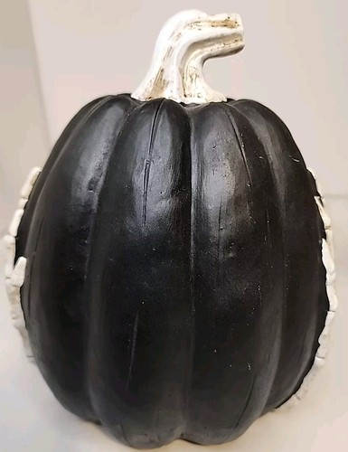 9" Halloween Light Up Black Pumpkin With Skeleton In Coffin Diarama - Picture 5 of 8