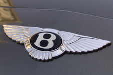 Genuine Bentley Black White B Gel Badge - Ps112105pa Genuine Bentley Black White B Gel Badge - Ps112105pa